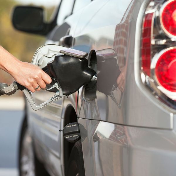 oil change, professional oil change, safe oil change Fort Collins